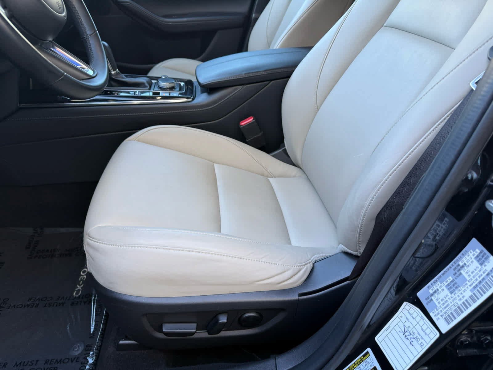 Used 2025 MAZDA CX-30 AWD 2.5 S w/ Preferred Package image 4
