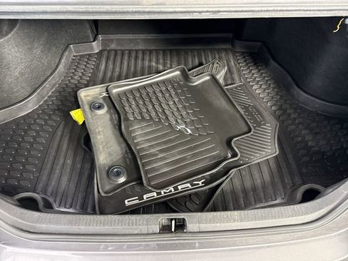 Used 2019 Toyota Camry XSE FWD image 34