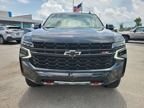 Used 2023 Chevrolet Tahoe Z71 w/ Luxury Package AWD/4WD image 2
