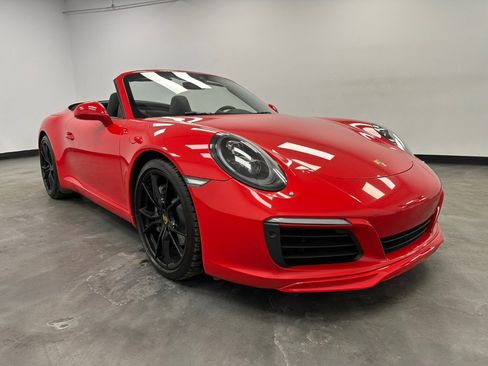 Used 2017 Porsche 911 Carrera image 19
