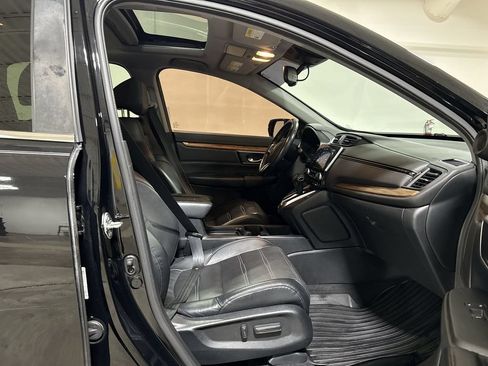 Used 2017 Honda CR-V Touring image 23