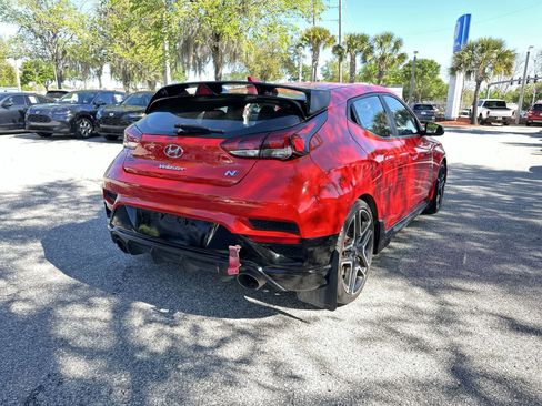 Used 2022 Hyundai Veloster N image 6