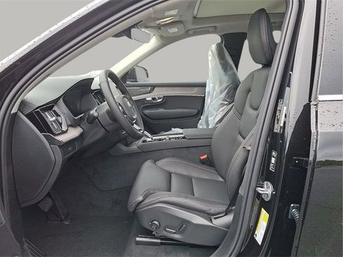 New 2026 Volvo XC90 B6 Ultra image 7
