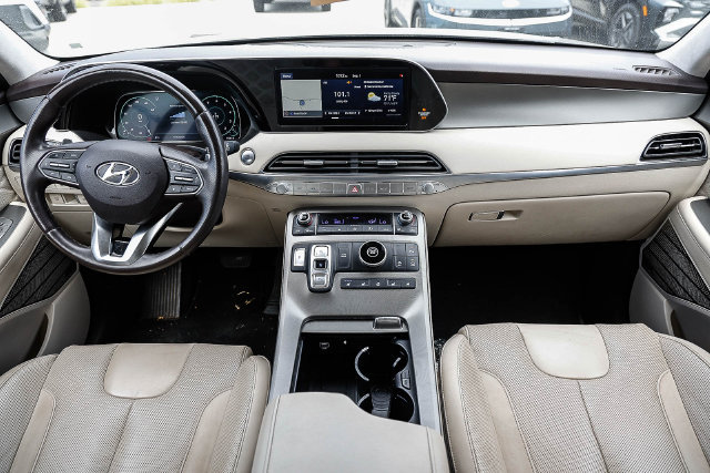 Used 2020 Hyundai Palisade Limited FWD image 12