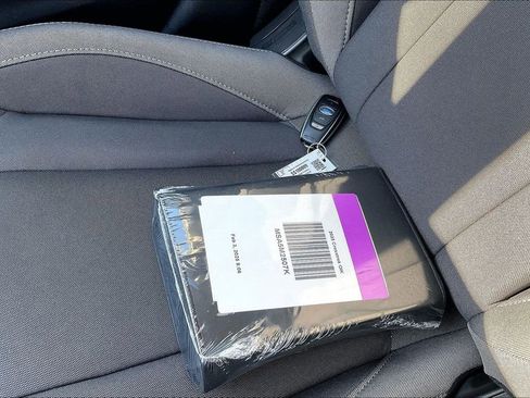 Certified 2025 Subaru Crosstrek 2.0i Premium image 14