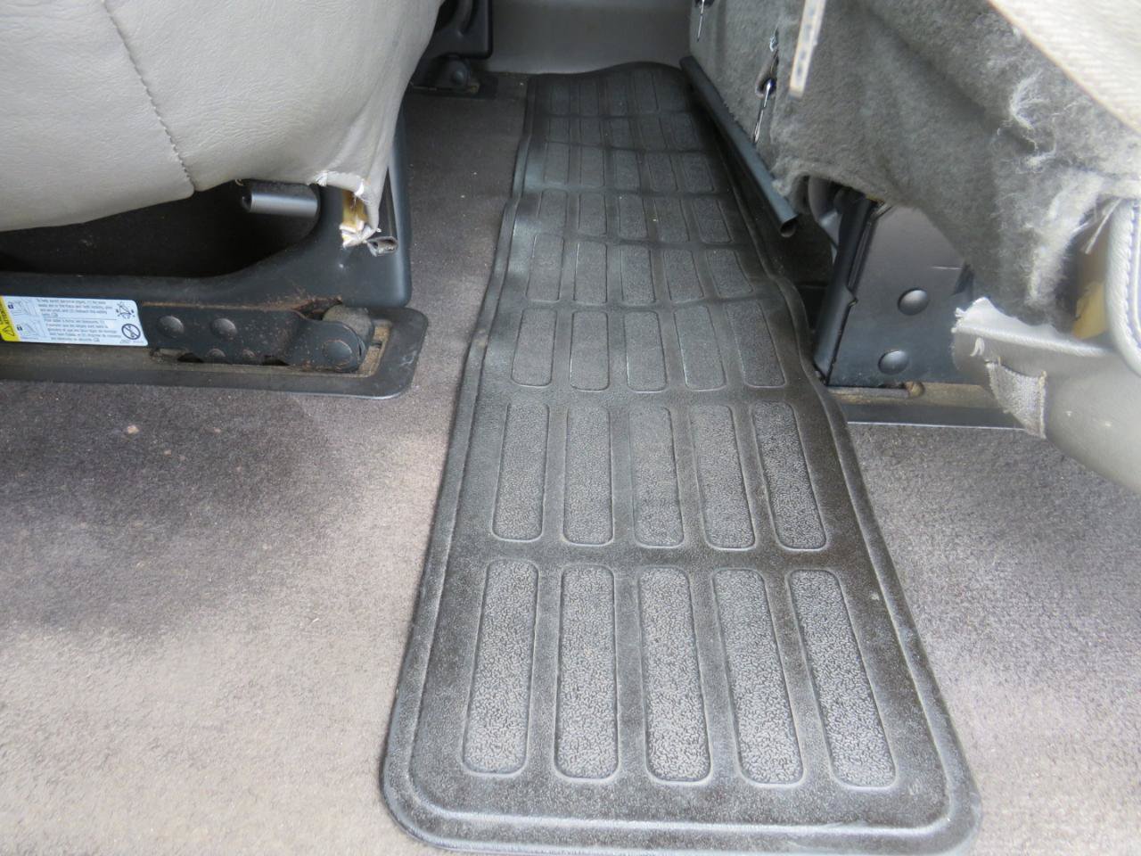 Used 2014 Chevrolet Express 2500 LT w/ LT Preferred Equipment Group RWD image 29