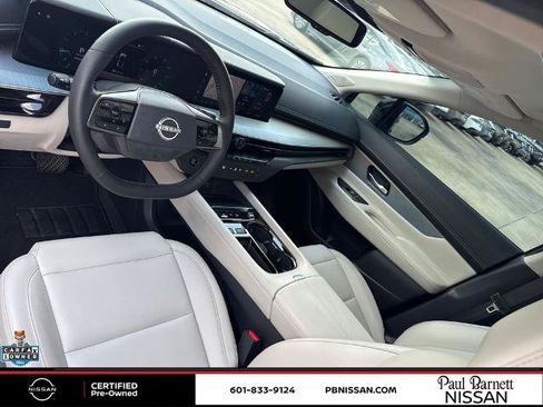 Certified 2025 Nissan Murano SL AWD/4WD image 17