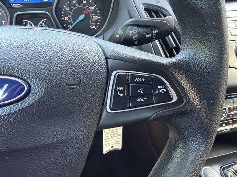 Used 2018 Ford Focus S FWD image 17