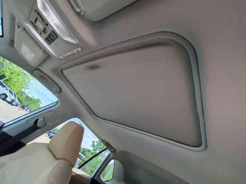 Certified 2022 Toyota RAV4 XLE w/ Convenience Package image 19