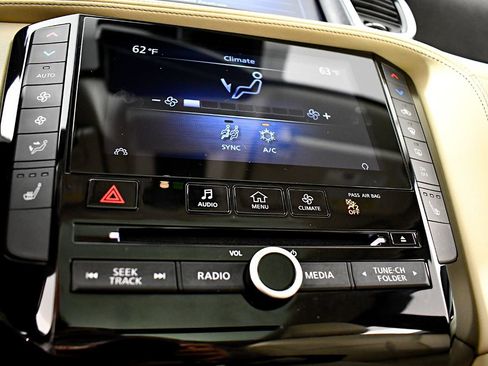 Used 2021 INFINITI QX50 Luxe w/ Cargo Package image 32