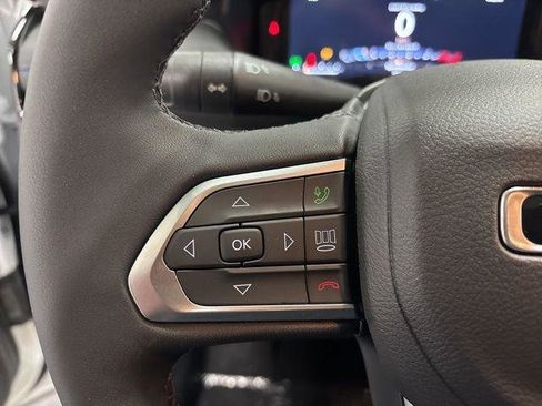 Used 2026 Jeep Compass Limited w/ Sun, Sound & Navigation Group AWD/4WD image 16