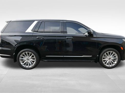 Used 2023 Cadillac Escalade Premium Luxury AWD/4WD image 9