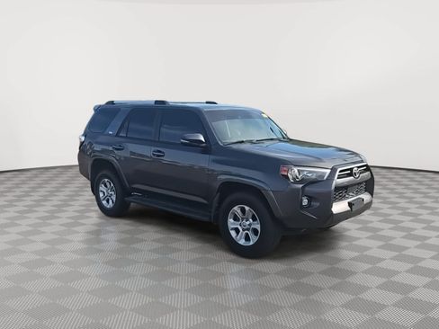 Used 2021 Toyota 4Runner SR5 Premium AWD/4WD image 2