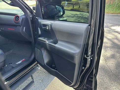 Used 2019 Toyota Tacoma TRD Pro image 13