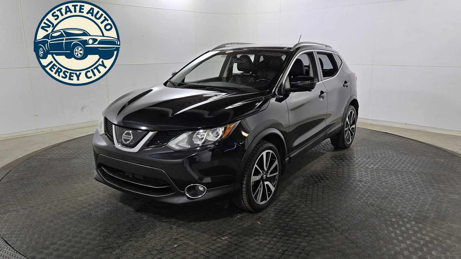 Used 2018 Nissan Rogue Sport SL AWD/4WD image 3