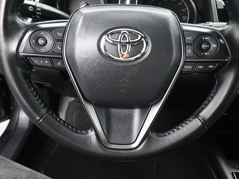 Used 2024 Toyota Camry SE image 21