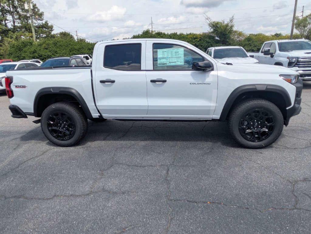 New 2026 Chevrolet Colorado Trail Boss AWD/4WD image 3