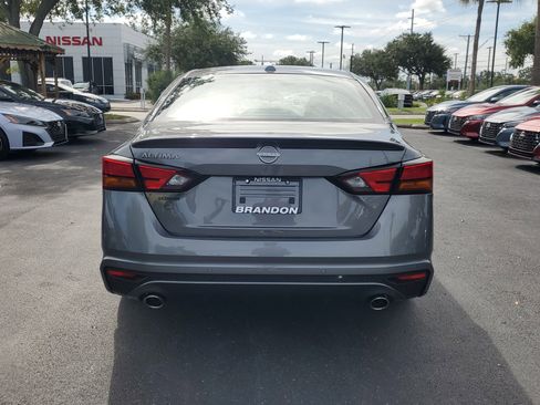 New 2025 Nissan Altima 2.5 SV image 6