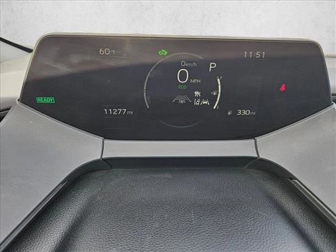 Used 2024 Toyota Prius XLE image 10