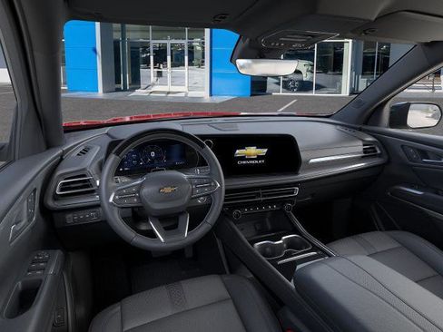 New 2026 Chevrolet Traverse High Country w/ LPO, Floor Liner Package AWD/4WD image 44