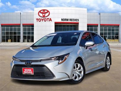 Used 2025 Toyota Corolla LE