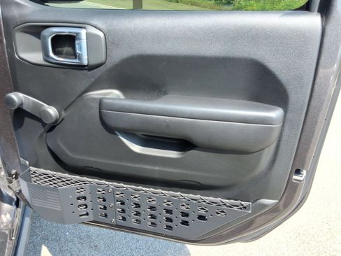 Used 2021 Jeep Wrangler Unlimited Sport AWD/4WD image 25
