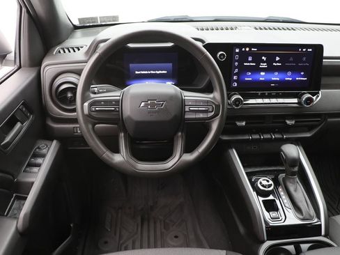 Used 2023 Chevrolet Colorado Trail Boss image 14