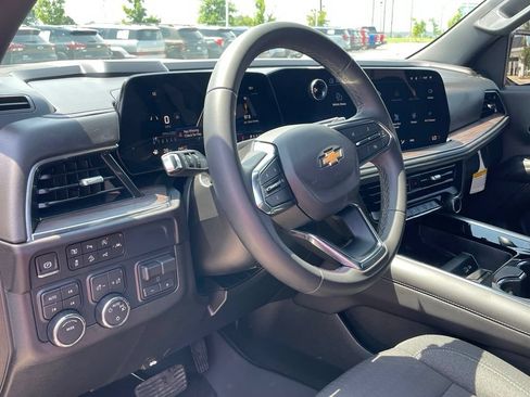 Used 2025 Chevrolet Tahoe LS w/ Max Trailering Package AWD/4WD image 9
