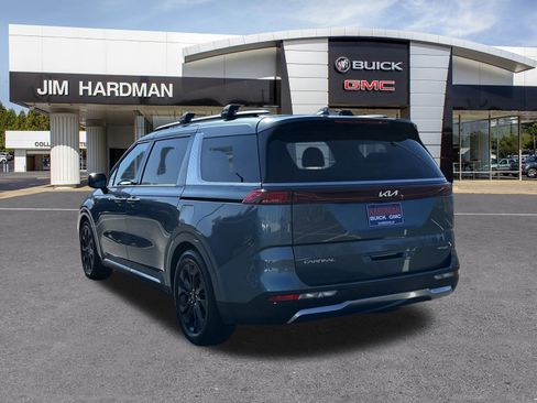 Used 2023 Kia Carnival SX Prestige image 5
