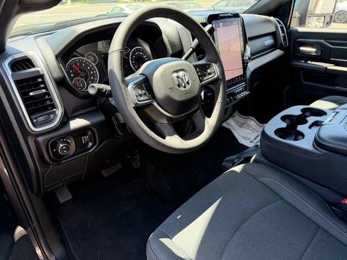 Used 2025 RAM 2500 Big Horn AWD/4WD image 14