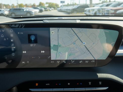 New 2026 Buick Enclave Sport Touring image 15