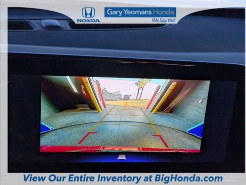 Used 2025 Chevrolet Trax LT w/ Driver Confidence Package image 27