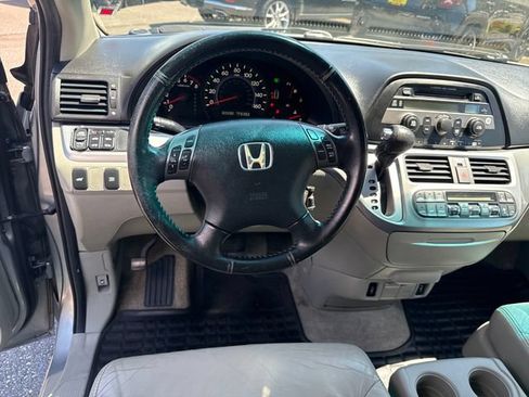 Used 2010 Honda Odyssey EX-L image 18
