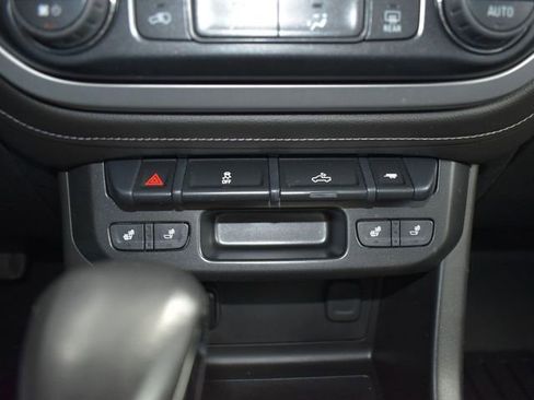 Used 2022 GMC Canyon Elevation w/ Elevation Premium Package image 25