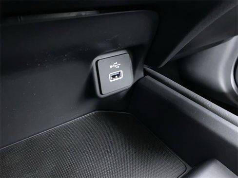 New 2025 Honda HR-V LX image 9