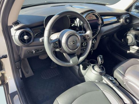 Certified 2023 MINI Cooper 2-Door Hardtop image 4