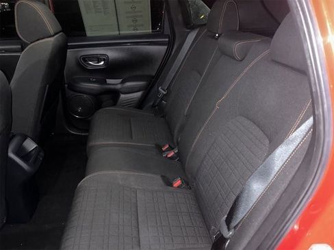 Used 2024 Honda HR-V Sport image 11