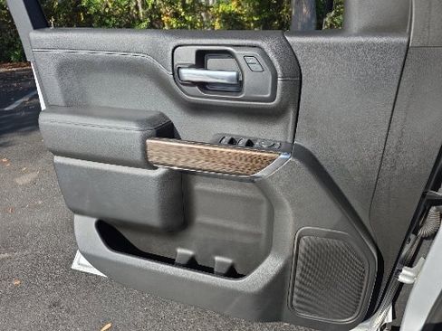 Used 2019 Chevrolet Silverado 1500 LT w/ All-Star Edition image 19