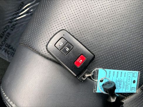 Certified 2020 Toyota Tundra Platinum AWD/4WD image 15