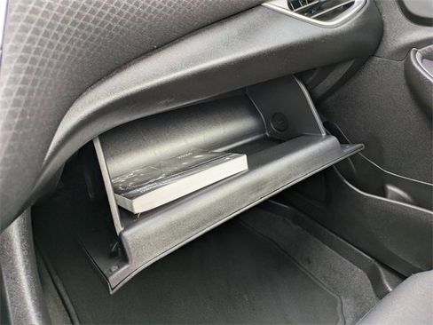 Used 2024 Chevrolet Malibu LT image 33