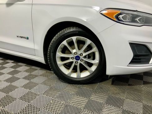 Used 2019 Ford Fusion SEL image 37