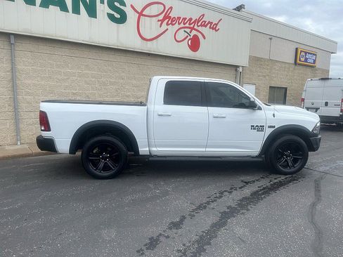 Used 2022 RAM 1500 Classic Warlock image 9