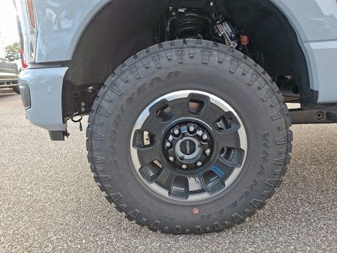 New 2026 Ford F250 Lariat w/ Tremor Off-Road Package image 18