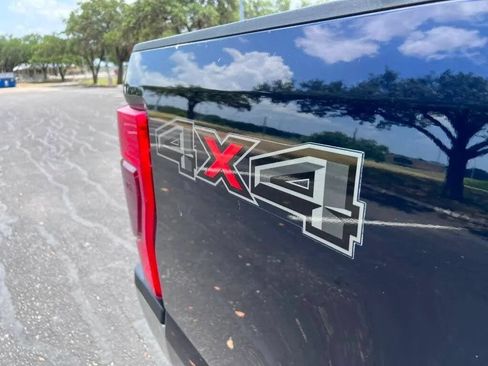 Used 2022 Ford F250 XLT AWD/4WD image 15