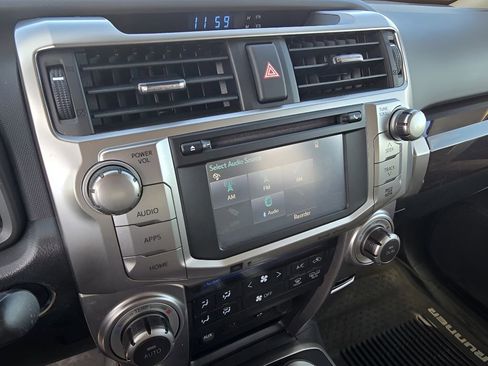 Used 2018 Toyota 4Runner Limited image 20