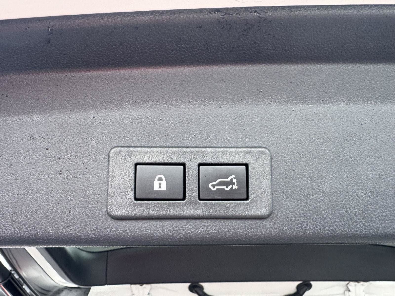 Used 2025 Subaru Ascent Premium AWD/4WD image 35