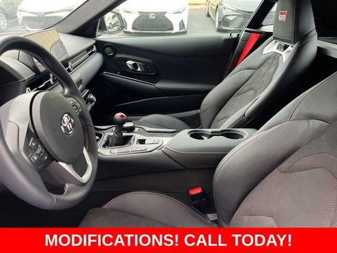 Used 2026 Toyota Supra w/ Driver Assist Package RWD image 9