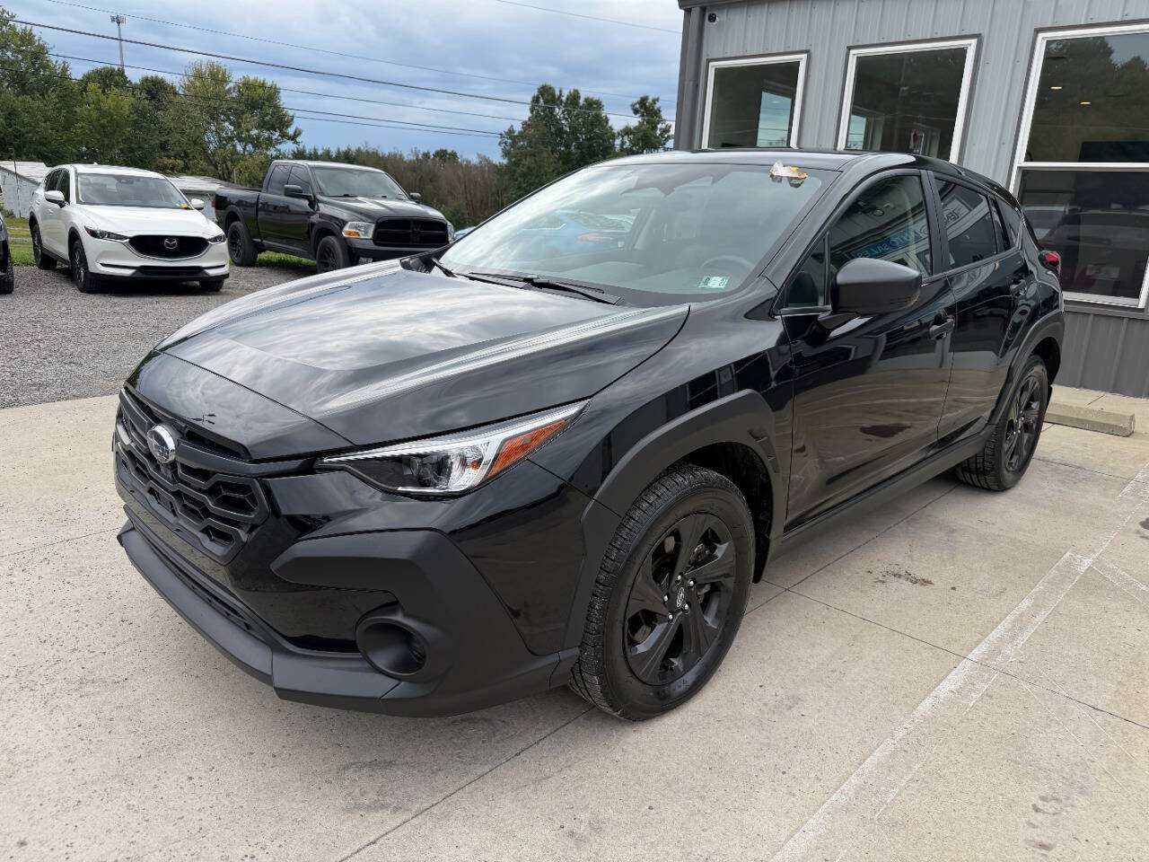 Used 2024 Subaru Crosstrek 2.0i AWD/4WD image 3