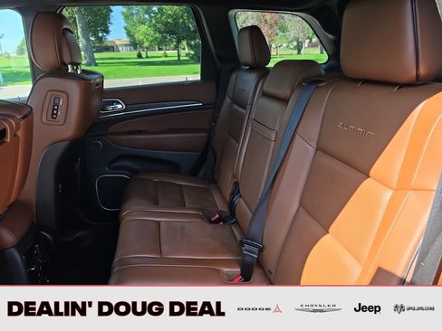 Used 2017 Jeep Grand Cherokee Summit w/ Platinum Series Group AWD/4WD image 26