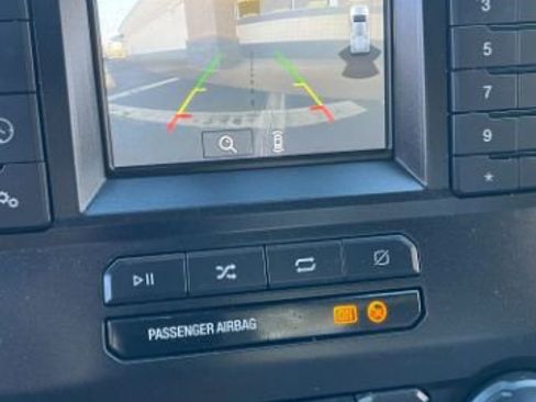 Used 2021 Ford F250 XL w/ Power Equipment Group image 20